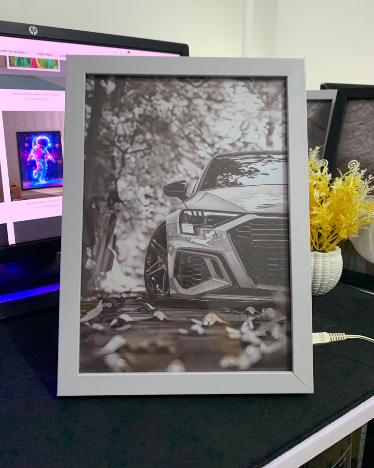 Audi RS5 - Glowing Lamp