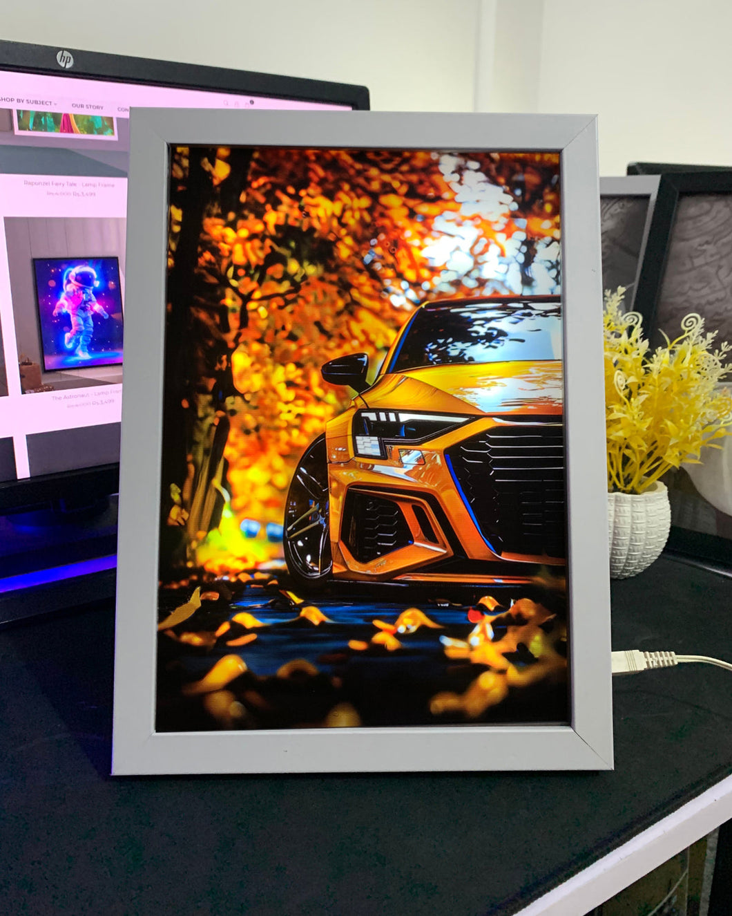 Audi RS5 - Glowing Lamp